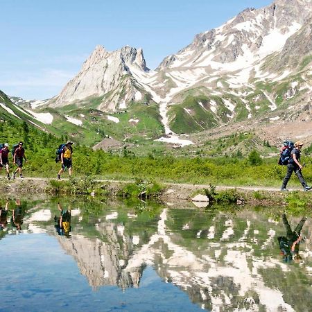 La Petite Apartment Courmayeur Bagian luar foto